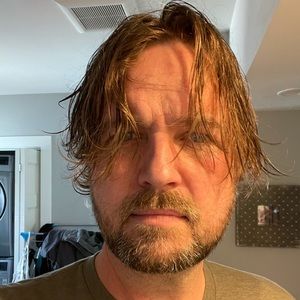 Meet your Posher, Eric